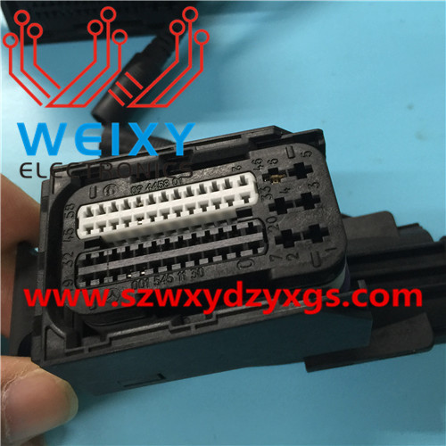 Mercedes-Benz 272/273 ME9.7 ECU test line